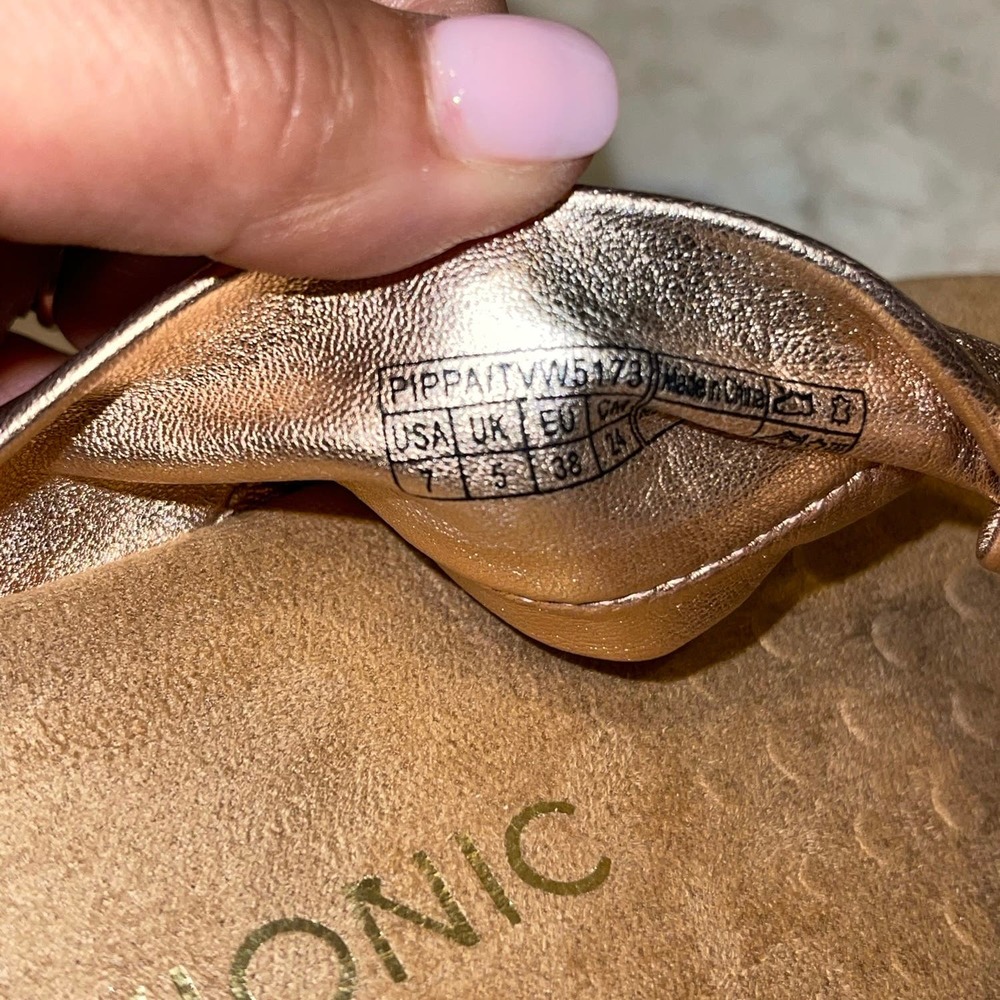Vionic Rose Gold Sandals - Picture 10 of 10